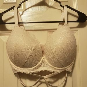 34DDD bra